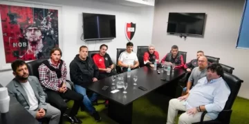 Boero solo quiere poder con un grupo de dirigentes y los negocios con Vivas